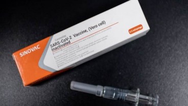 Warga Singapura Keturunan China Lebih Pilih Vaksin Sinovac daripada Pfizer dan Moderna