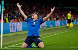 Cetak Gol Perdana di Euro, Federico Chiesa Samai Prestasi Ayahnya