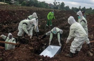 MUI: Jenazah Koban Covid-19 Bisa Dimakamkan Secara Massal