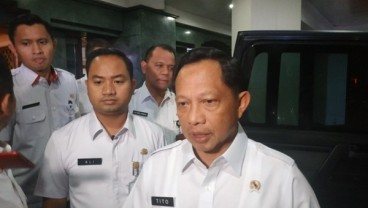 Mendagri Minta Pemda Kebut Realisasi Insentif Tenaga Kesehatan