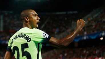 Manchester City Perpanjang Kontrak Kapten Fernandinho