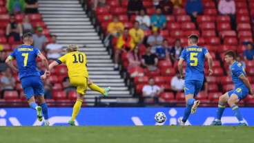 Hasil Babak I Swedia vs Ukraina 1–1, Gol Zinchenko Dibalas Forsberg