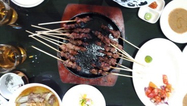 Nikmati Satai Empuk di Warung Sate Barokah Sumedang