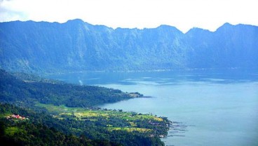 Keramba Jaring Apung di Danau Maninjau Tak Bertuan Banyak