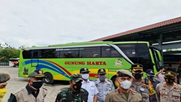 Tujuh Bus Wisatawan Nekat Melancong ke Gunung Kidul, Begini Nasibnya