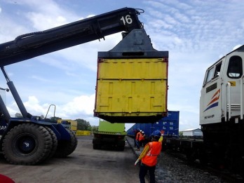 Kemenhub Bakal Kembangkan KA Logistik di Sumatra Selatan