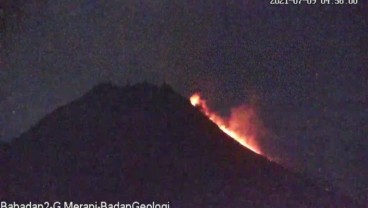 Gunung Merapi Luncurkan Awan Panas Guguran Hingga 1,1 Km