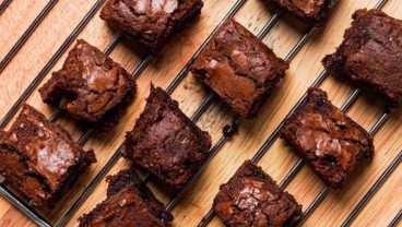 Resep dari Youtube, Pria Ini Sukses Jual Ribuan Loyang Brownies Perbulan