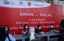 OJK Targetkan Vaksinasi 59.500 Pelaku Jasa Keuangan di Jateng