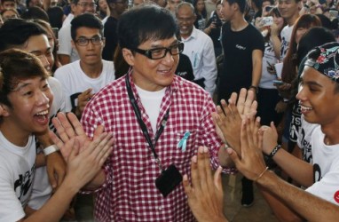 Jackie Chan Ingin Jadi Kader Partai Komunis China, Alasannya Tak Terduga