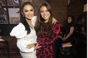 Krisdayanti Saksikan Pemakaman Ayahanda Secara Online