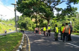 Polisi Perketat Penjagaan Akses Masuk ke Kabupaten Garut