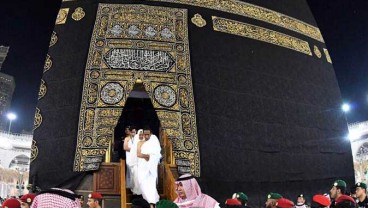 Bukan hanya Hitam, Kiswah Ka’bah Pernah Berwarna Merah, Hijau dan Kuning