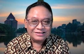 Pandu Riono Kritik Jokowi Blusukan Cek Obat Covid-19 ke Apotek