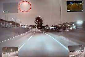 Ngeri, Meteor Raksasa Hantam Bumi dan Getarkan Langit Norwegia. Ini Videonya