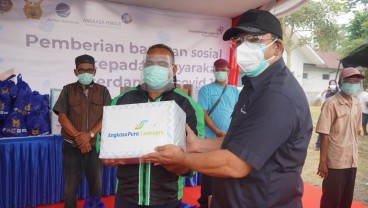 Angkasa Pura I Salurkan Paket Sembako ke Gerai Vaksinasi di PPI Curug