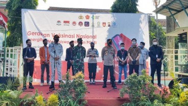 Sinergi TNI Polri dan Jasa Raharja Gelar Vaksinasi Mahasiswa