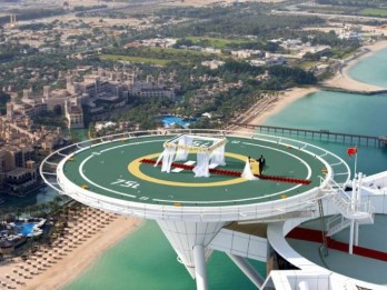 Ini Dia 4 Lokasi Helipad Paling Ekstrem di Dunia