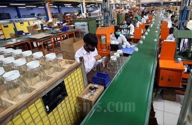 PMI Manufaktur RI Kontraksi Lagi, Potensi Rebound Tergantung Pelonggaran PPKM