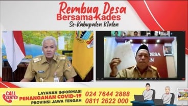 Tak Peduli Dimarahi Risma, Kades Curhat Bansos ke Ganjar