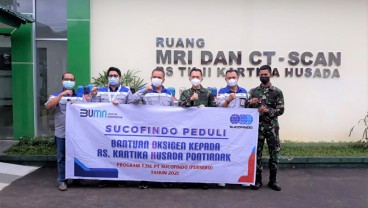 Sucofindo Salurkan Bantuan Tabung Oksigen di Pontianak