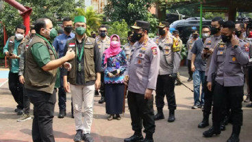 Pemda Keluhkan Program Vaksinasi, Anggota DPR Saran Polri Jadi Eksekutor 