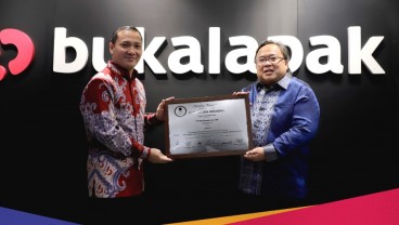 Euforia IPO Bukalapak (BUKA), Hati-Hati Jangan Sampai Terjebak Pompom