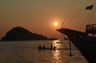 Pulau Komodo Nasibmu Kini: Antara Optimisme Pariwisata dan Hadangan UNESCO