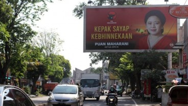 Sujiwo Tejo Minta Tentara Turunkan Baliho Politikus Kampanye untuk 2024 