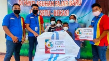 Pebisnis Properti Bantu Sembako & Alat Sekolah untuk Anak NTT