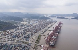 Penutupan Pelabuhan di China Dikhawatirkan Merembet ke Seluruh Dunia  