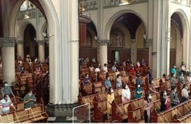 Jakarta PPKM Level 4: Anies Tetapkan Kapasitas Tempat Ibadah 50 Persen, Wajib Vaksinasi