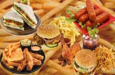 5 Penyakit yang Mengintai Jika Kebanyakan Makan Fast Food