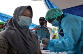 Riau Terima Bantuan Oksigen dan Vaksinasi dari KRI Semarang-594