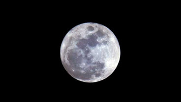Penampakan Fenomena Blue Moon Atau Bulan Biru