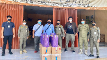 Bea Cukai Semarang dan Satpol PP Demak Gagalkan Pengiriman Paket Kargo Berisikan 48.000 Batang Rokok Ilegal