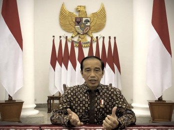 Jokowi: Jabodetabek, Bandung Raya dan Surabaya Raya Terapkan PPKM Level 3