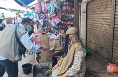 Satgas Covid-19 Kerahkan 20 Mobil Bagikan Masker Gratis di Jabar