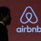 Airbnb Buka Penginapan Gratis untuk Pengungsi Afganistan