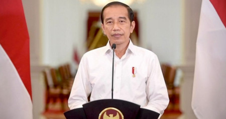 Presiden Joko Widodo memberikan pernyataan terkait perkembangan PPKM di Istana Merdeka, Jakarta pada Senin (23/8/2021)/BPMI Setpres