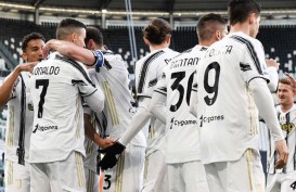 Ronaldo Segera Tinggalkan Turin, Juventus Incar Dua Striker Baru