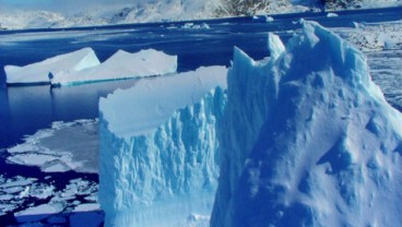 6 Petunjuk Masa Lalu dan Masa Depan Tersembunyi di Bawah Lapisan Es Greenland