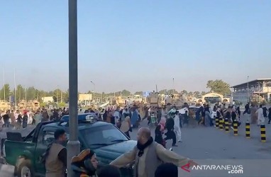 Gerbang Bandara Kabul Dipaksa Terbuka Sebelum Ledakan, Inggris Membantah 