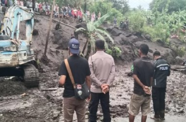 Banjir Bandang di Ngada Tewaskan Seorang Balita dan 5 Rumah Tertimbun Longsor
