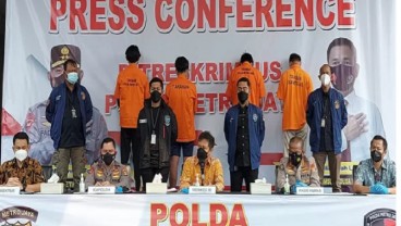 Sertifikat Vaksin Bodong, Kronologi Penangkapan dan Pemecatan HH Staf Kelurahan Kapuk Muara