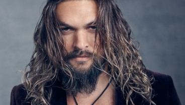 Jason Momoa Pamer Kostum Terbaru untuk Sekuel “Aquaman and the Lost Kingdom”