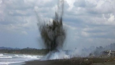 INDUSTRI BAHAN PELEDAK : Dahana Ekspor Lagi ke Australia