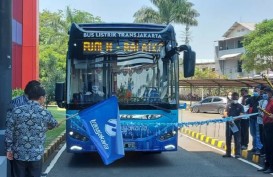 Transjakarta Uji Coba Bus Listrik Blok M-Balai Kota