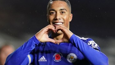 El Clasiso, Madrid dan Barcelona Berebut Tielemans dari Leicester