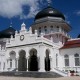 Kementerian ATR/BPN Serahkan Sertifikat Wakaf untuk Masjid Raya Baiturrahman